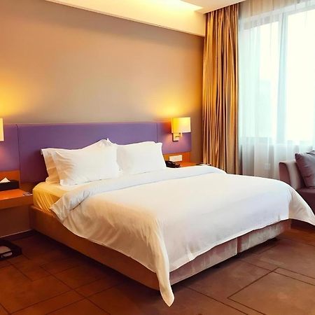 Metropolo Hotel Wuchuang Jiangtan Jiyuqiao Metro Station Ухань Екстер'єр фото