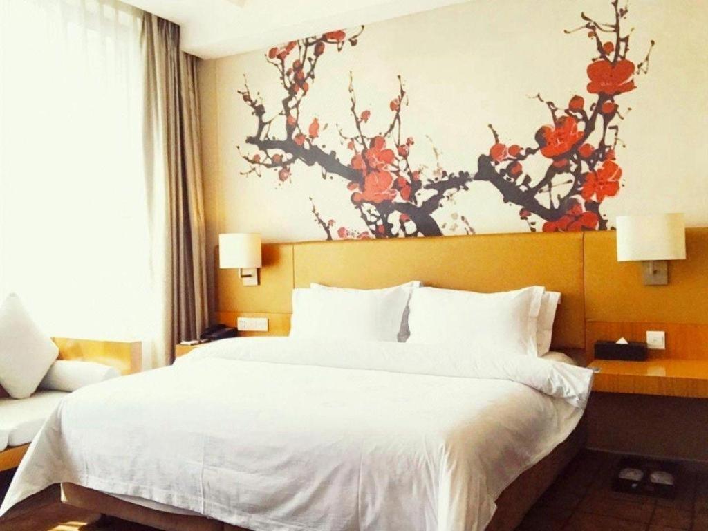 Metropolo Hotel Wuchuang Jiangtan Jiyuqiao Metro Station Ухань Екстер'єр фото