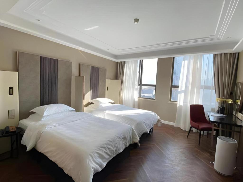 Metropolo Hotel Wuchuang Jiangtan Jiyuqiao Metro Station Ухань Екстер'єр фото